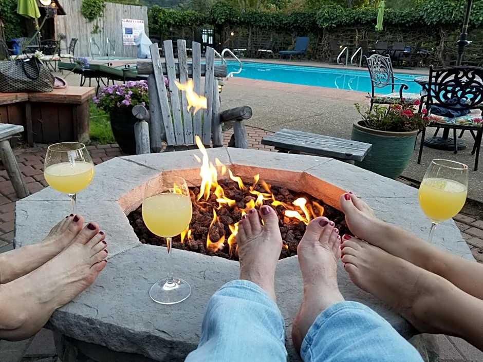 Carmel Valley Lodge