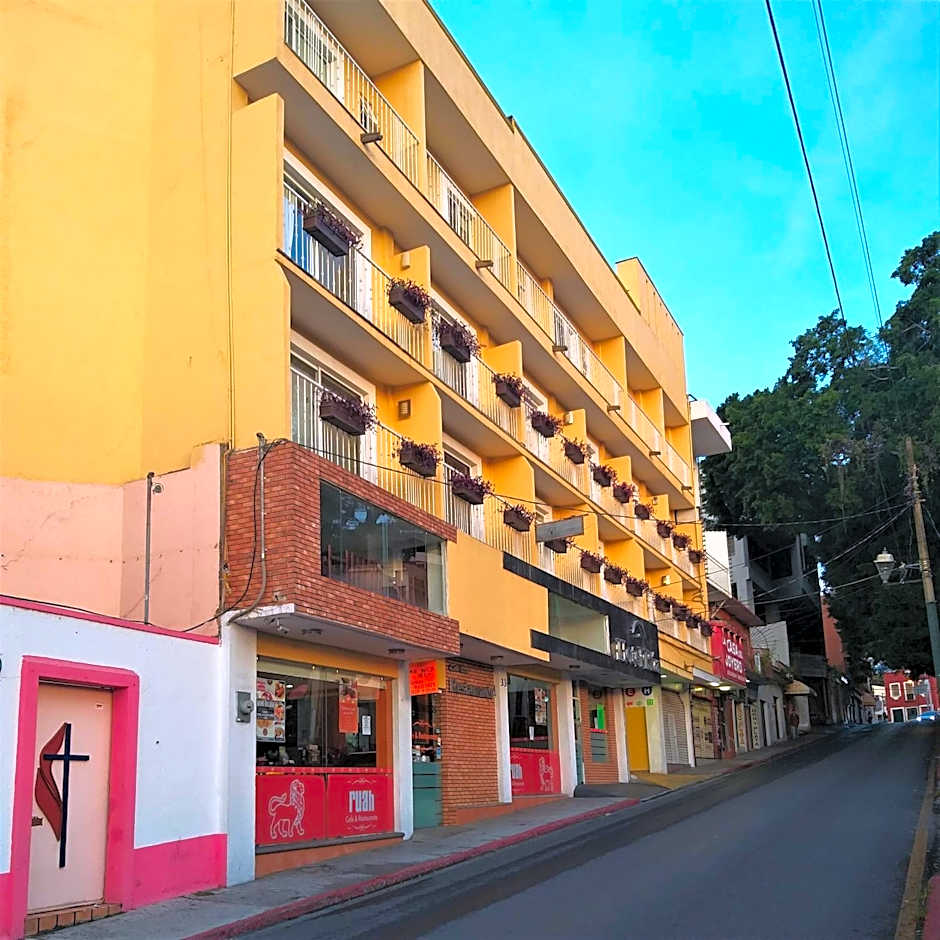 Hotel Ruah