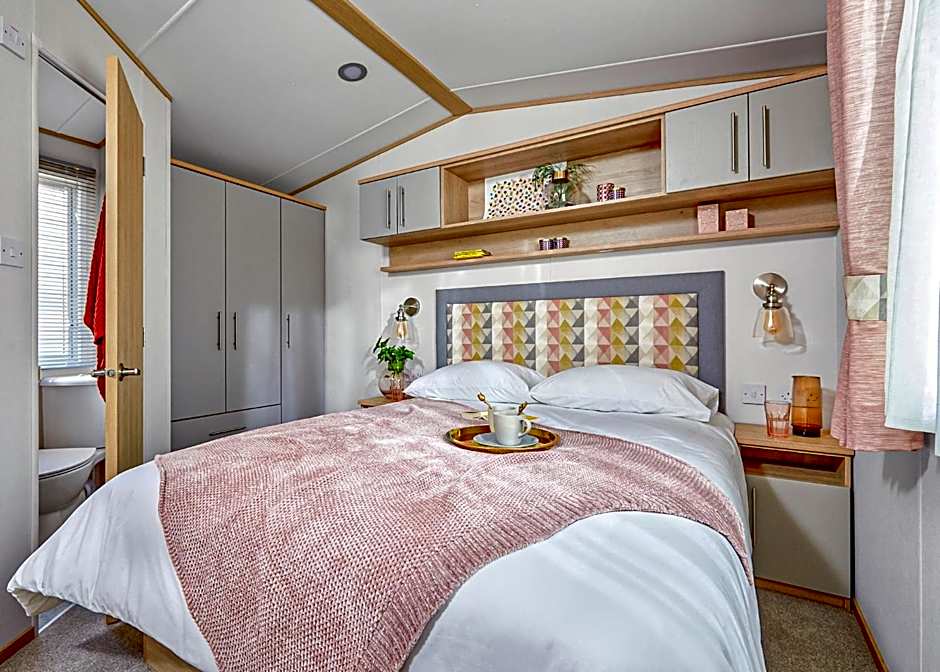 Willows Holiday Park