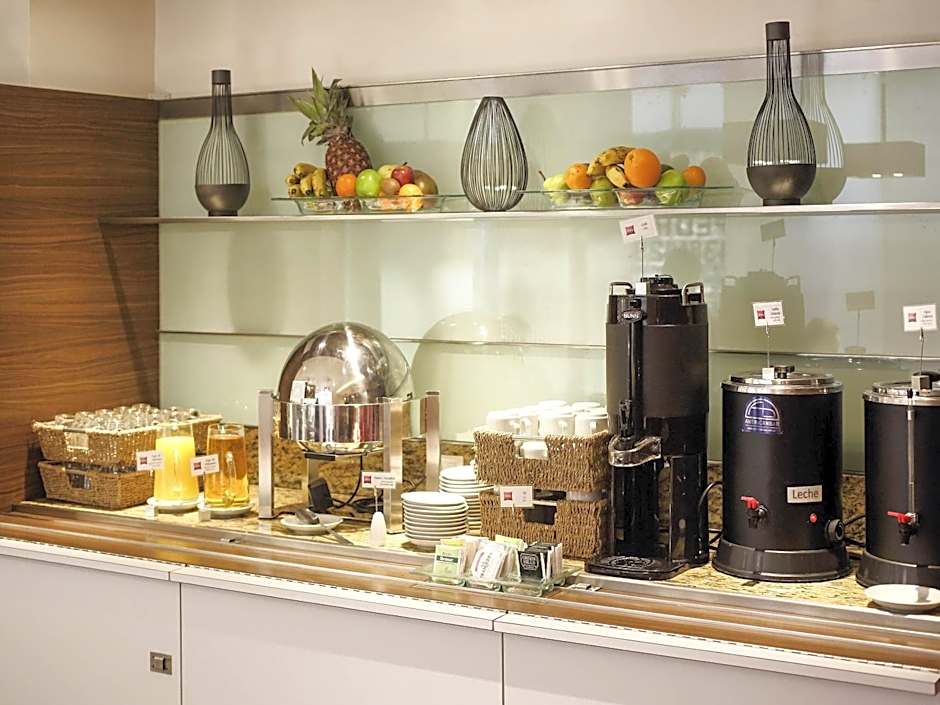 Hotel Ibis Buenos Aires Congreso