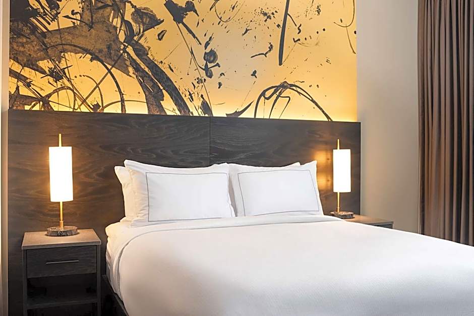 Holman Riverfront Park Hotel Salem, Tapestry by Hilton