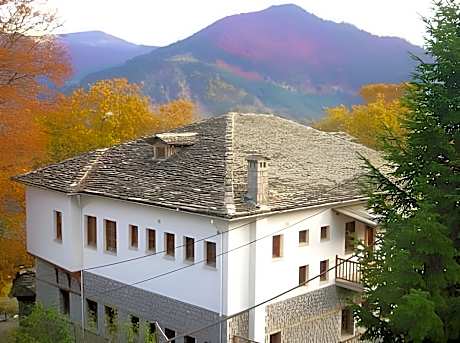Hotel Adonis