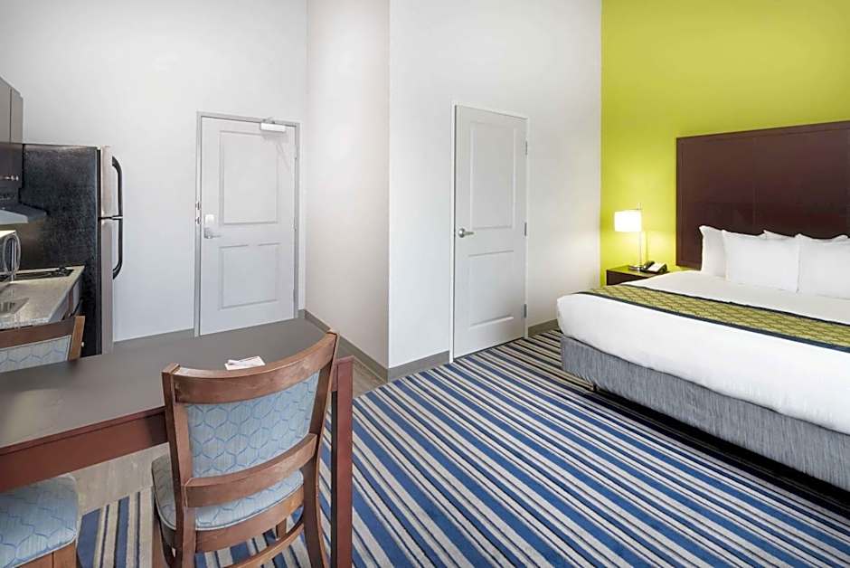 Hawthorn Extended Stay by Wyndham Midland