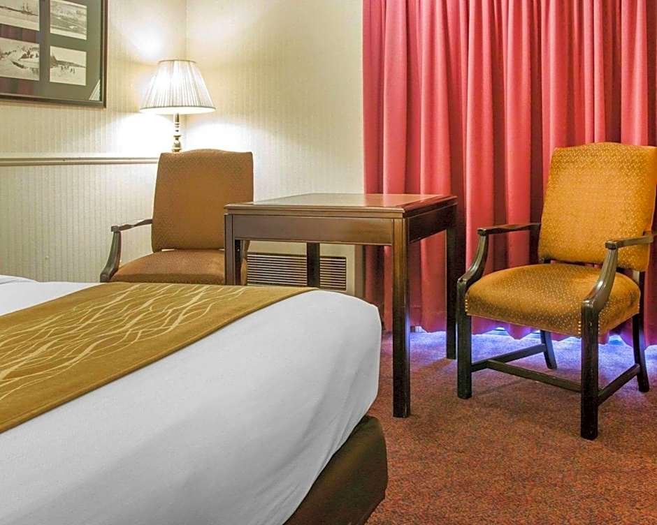 Comfort Inn Lakeside