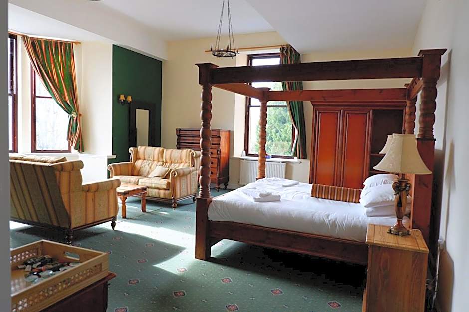 Broomhall Castle Hotel
