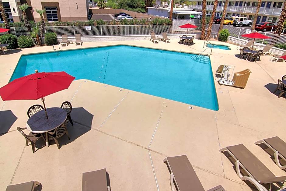 Motel 6 Old town Scottsdale Fashion Square
