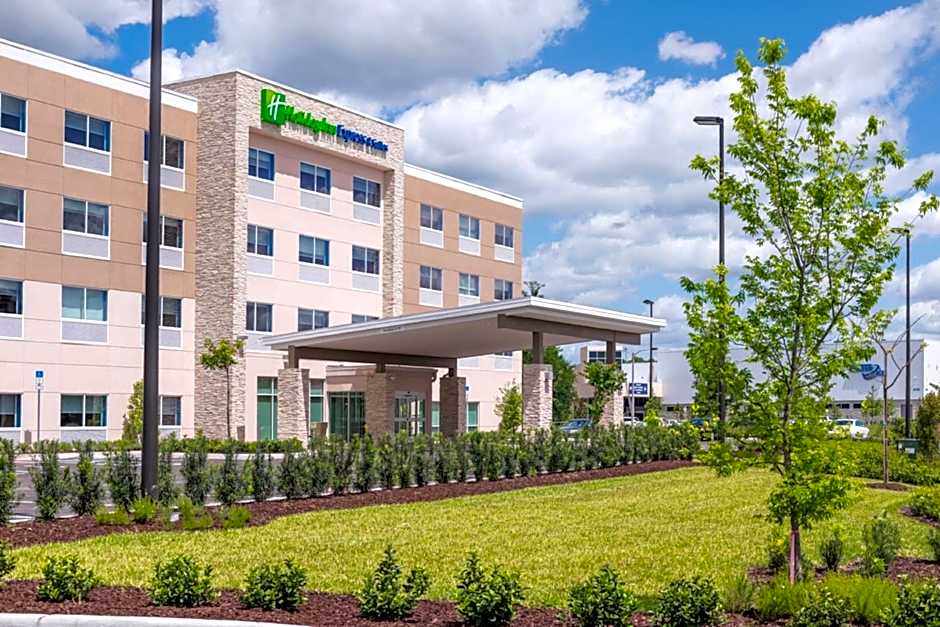 Holiday Inn Express & Suites Tampa North - Wesley Chapel By IHG