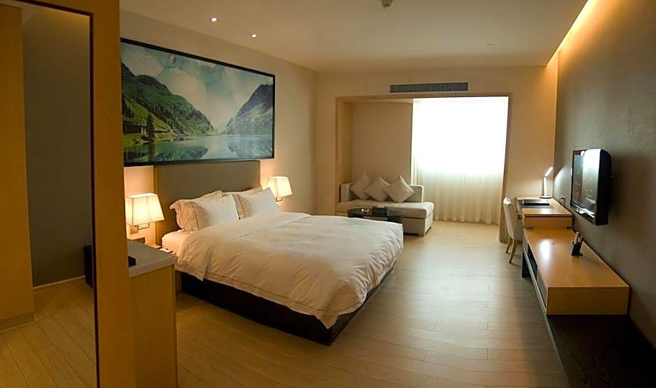J Hotel