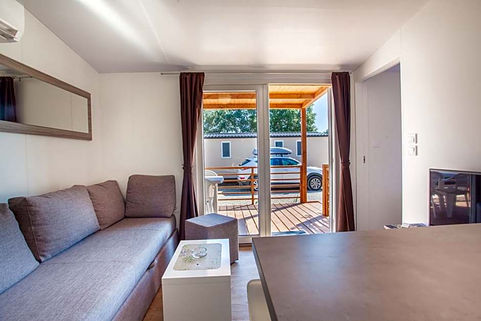 Mobile Homes Rapoća