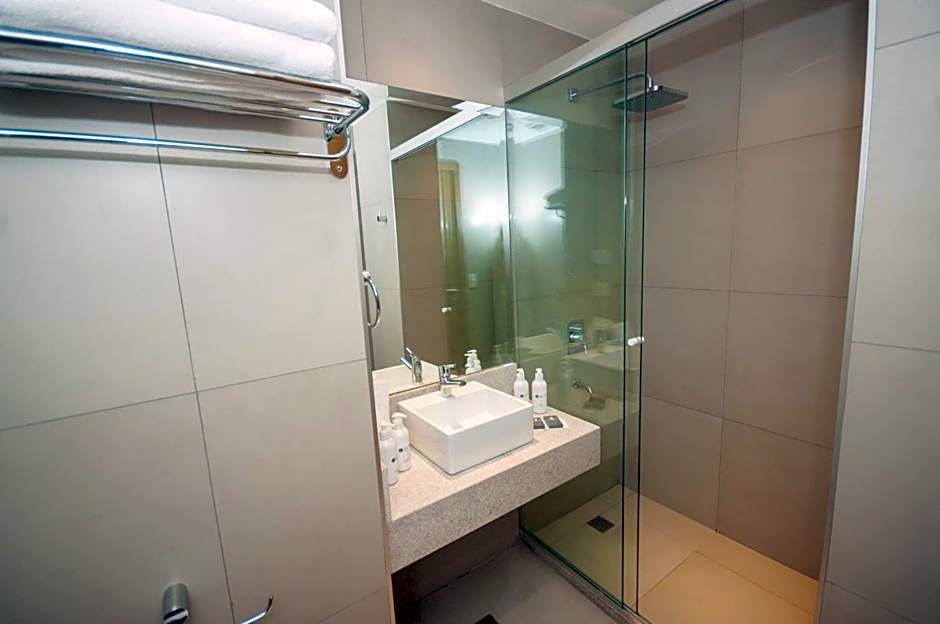 Dazzler by Wyndham Ciudad del Este