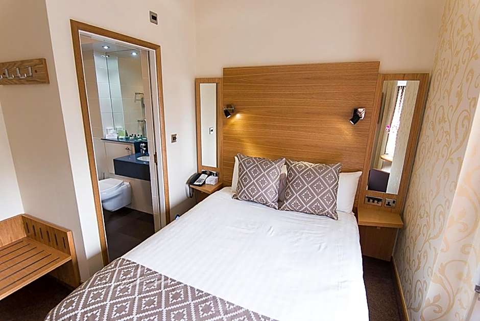 Fairlawns, Hotel And Spa