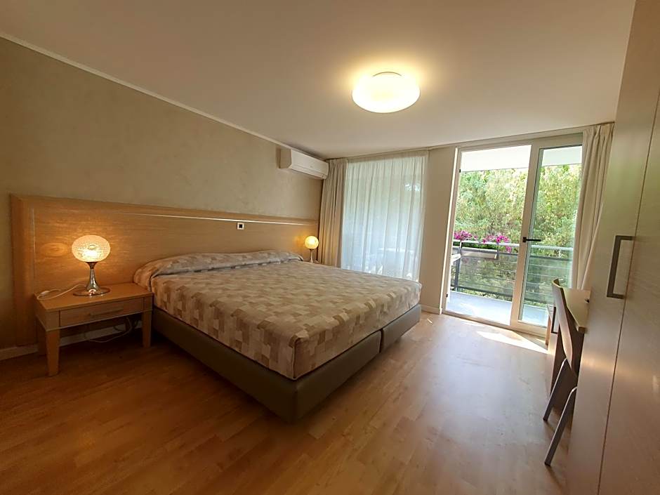 Hotel Eurovil Garni