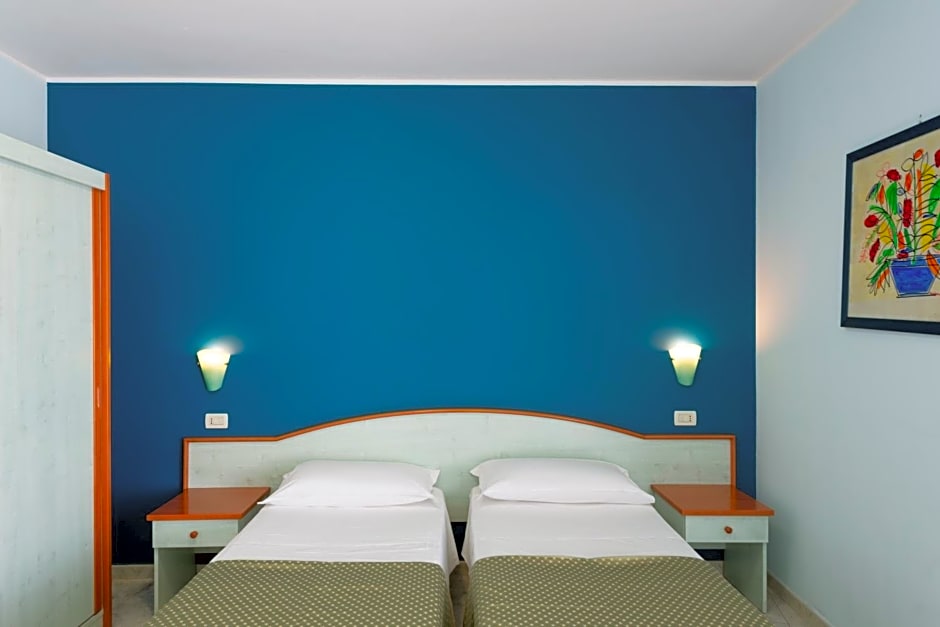 Atlantis Palace Hotel
