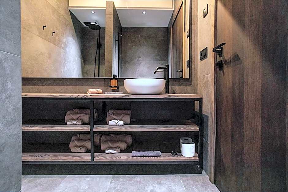 Seljalandsfoss Horizons