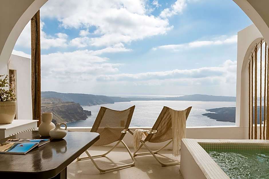 Aqua Luxury Suites Santorini