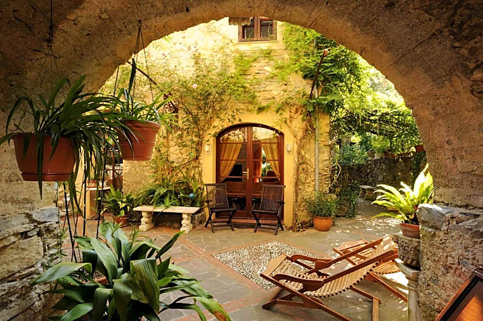 Borgata Cantone Country House B&B