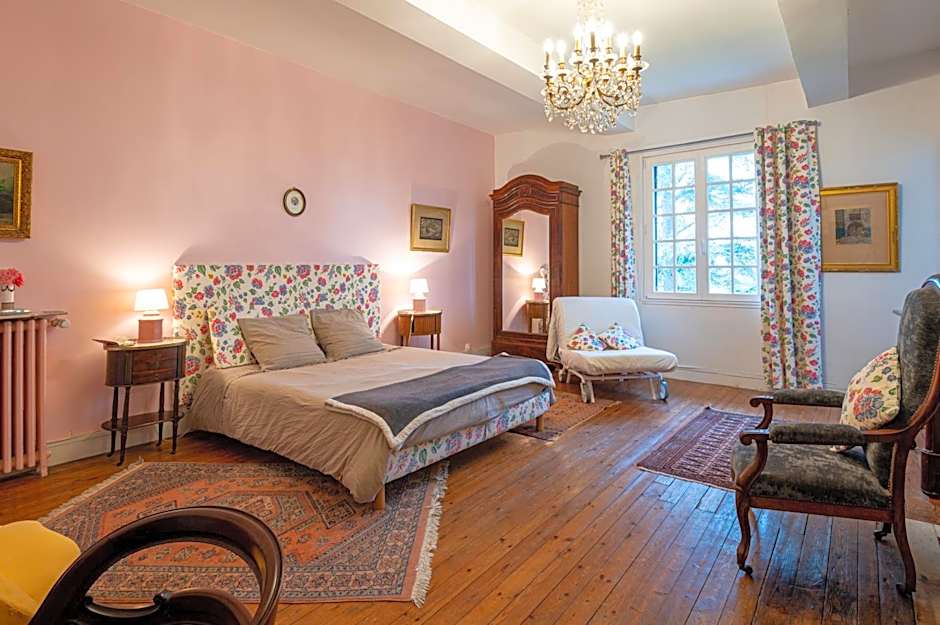 Le Manoir des Bréholles