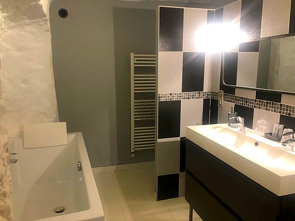 Logis Hôtels Troglododo