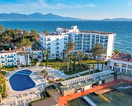 Le Bleu Hotel & Resort Kusadasi