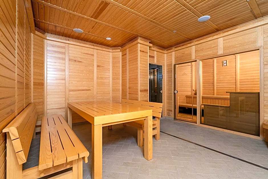 Festa Winter Palace Hotel