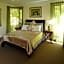 Alaya Verde Bed & Breakfast