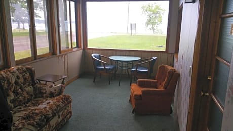 Triple Room with Lake View