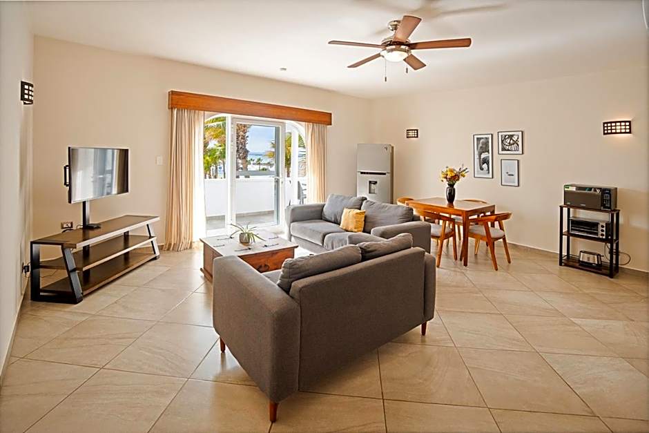 Hotel & Suites El Moro