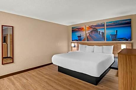 Studio Suite with Two Queen Beds - Non-Smoking