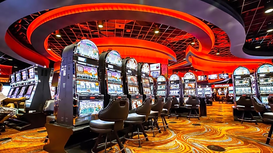 Cherokee Casino Hotel Roland