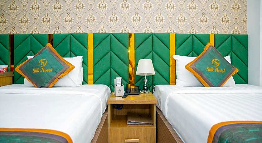 Silk Hotel