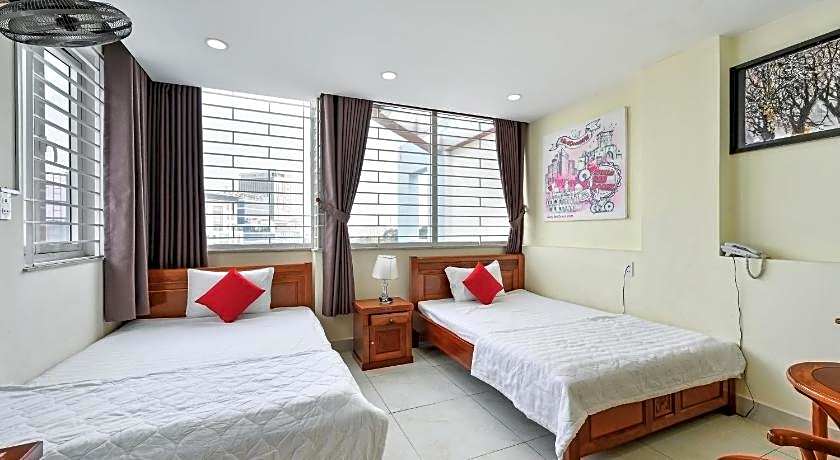 Quang Hoa Airport Hotel