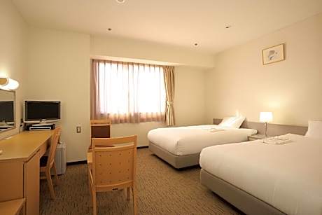 Twin Room - Non-Smoking