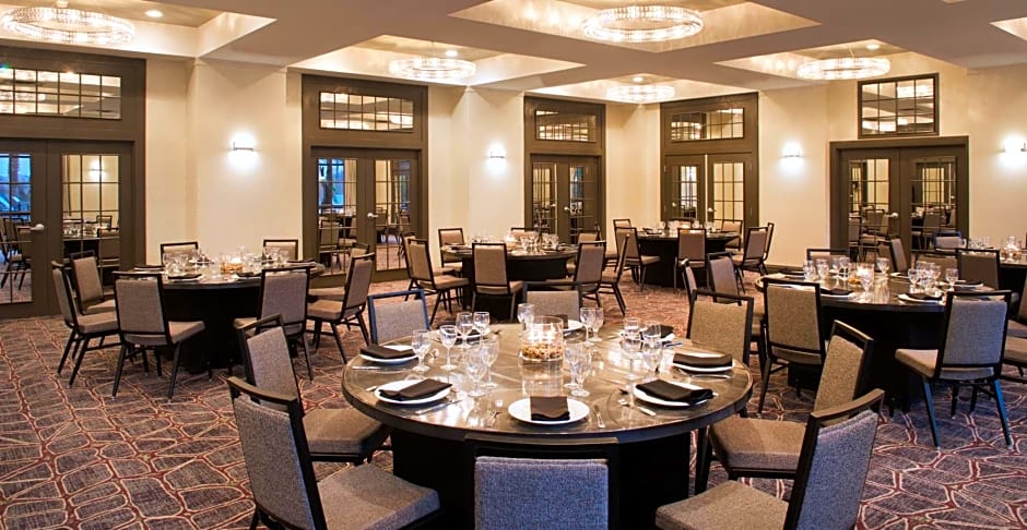 Embassy Suites by Hilton Las Vegas