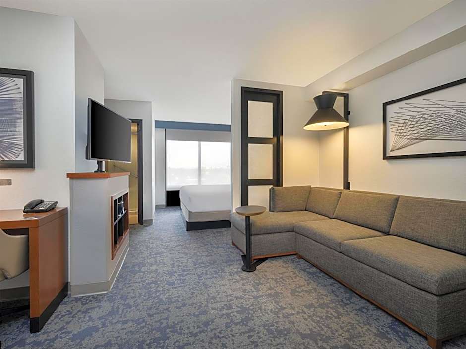 Hyatt Place Lakeland Center
