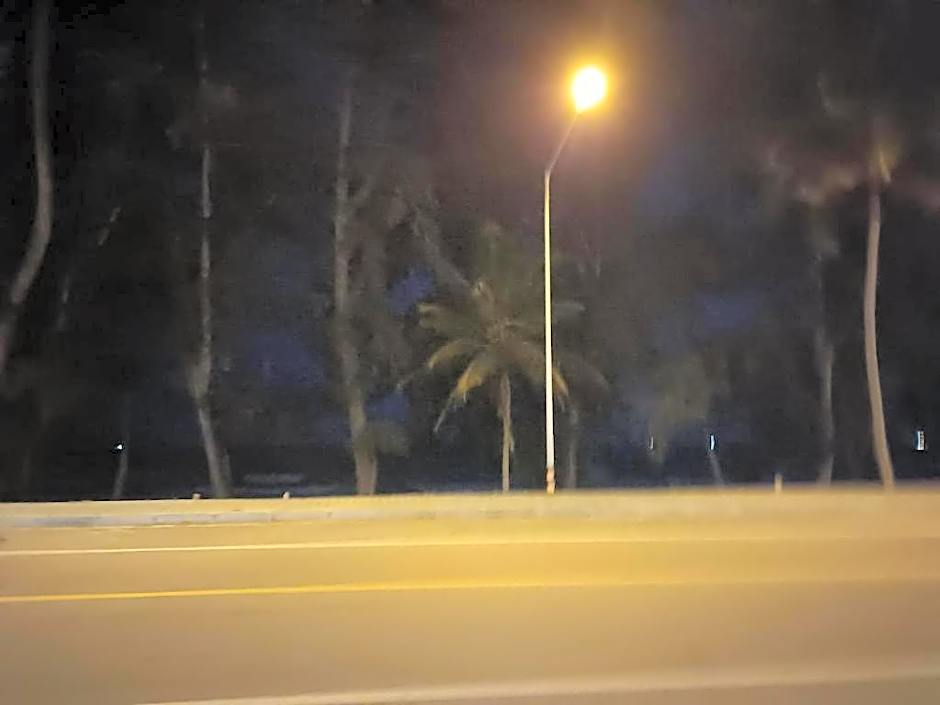 Sammy Seaview Mae Ramphueng Beach Front Golden Elephant บ้านช้างทองวิวทะเลหน้าหาดแม่รำพึง