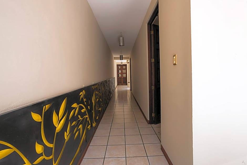 HOTEL NIUT-JA