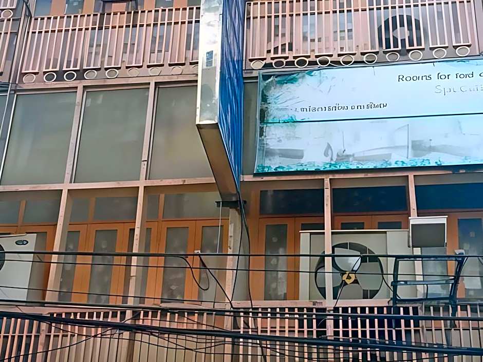 OYO 583 Sweethome Guest House