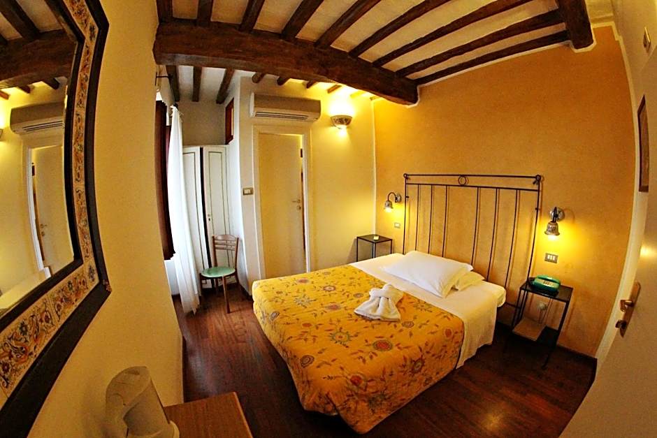 Primavera Mini Hotel