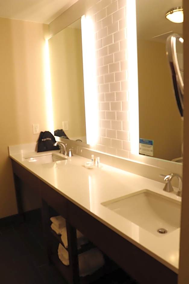 Comfort Suites Loveland Johnstown