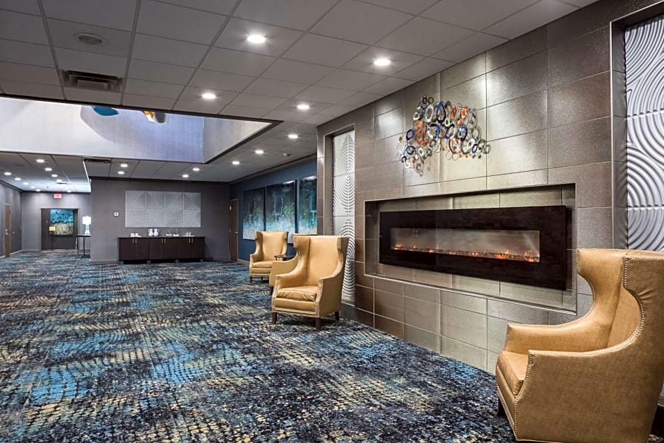 Radisson Hotel & Conference Center Coralville - Iowa City