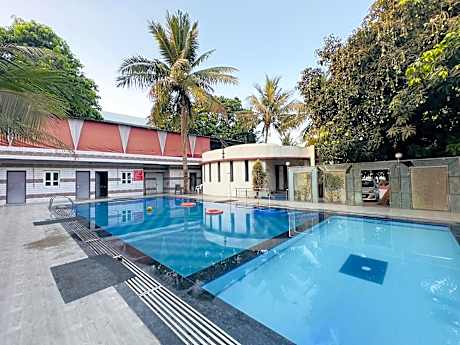 Nilkanth Resort - Best Resort in Anand