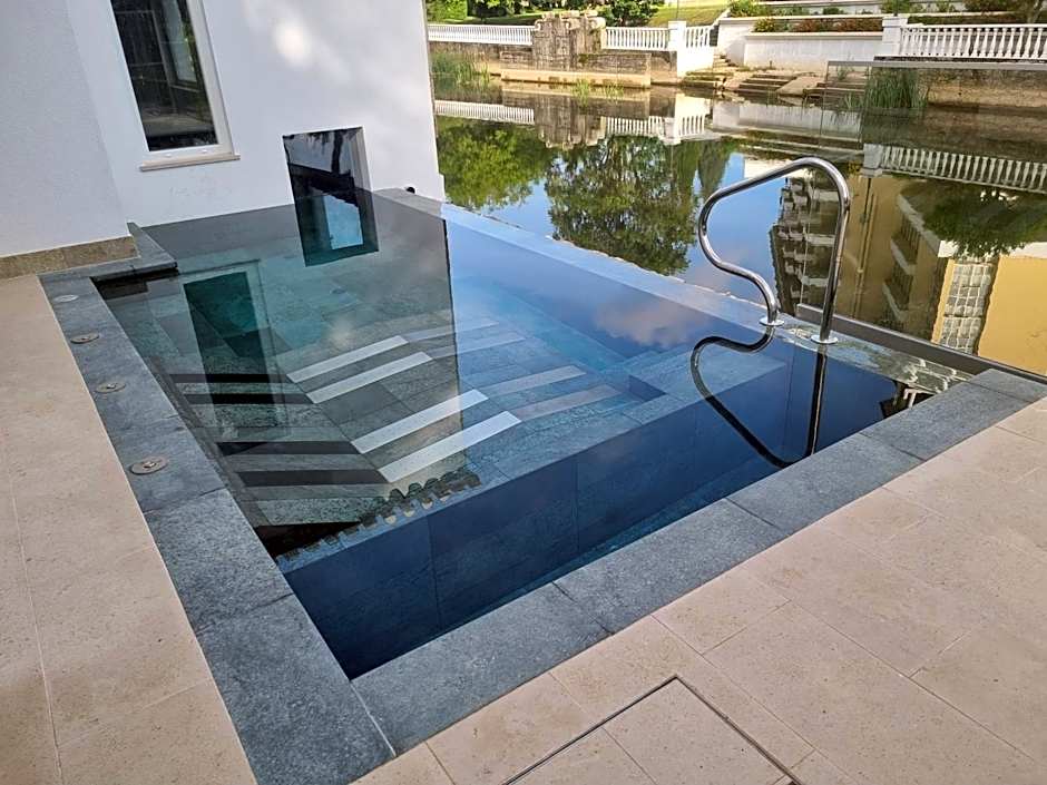 Estalagem Santa Iria Hotel & Spa