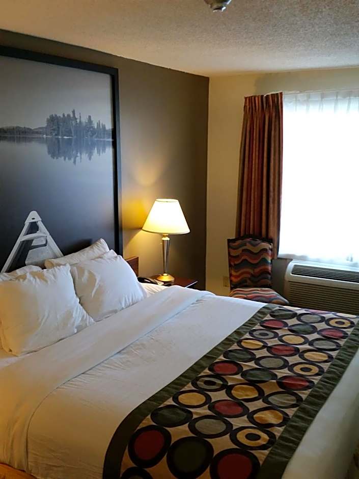 Super 8 by Wyndham Brockville