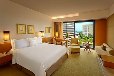 Towers Guest room, 1 Queen