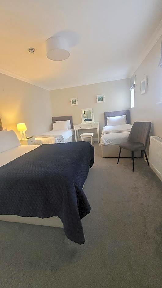 Murphy's Pub and Bed & Breakfast