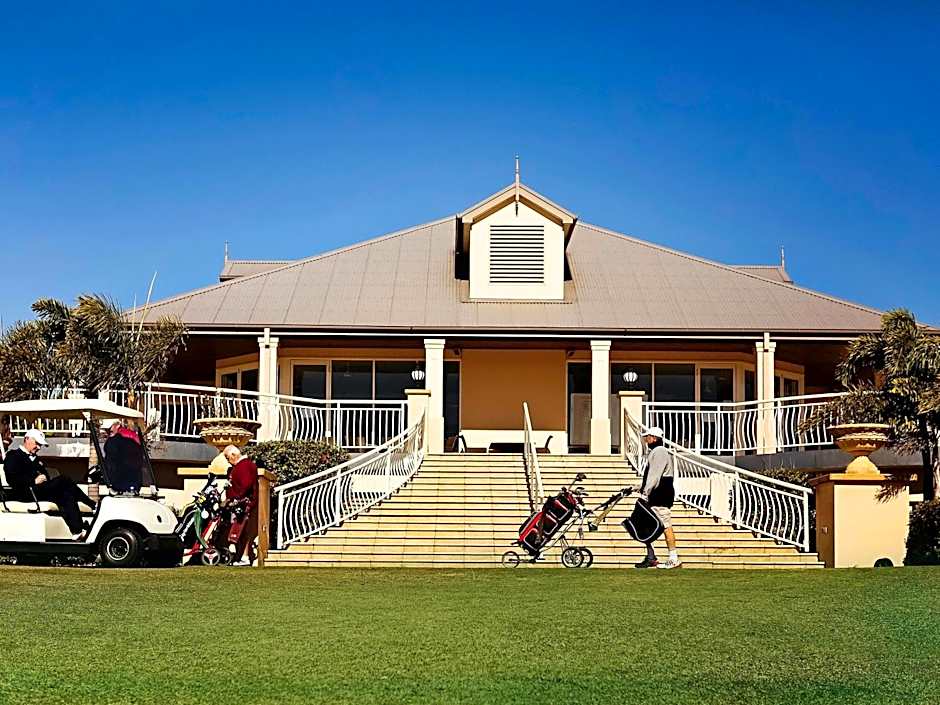 Harrington River Lodge