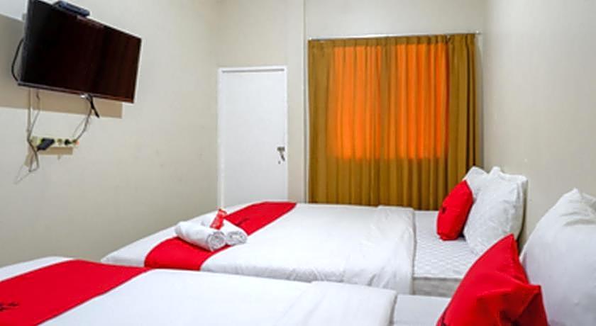 RedDoorz near RSUD Kudus