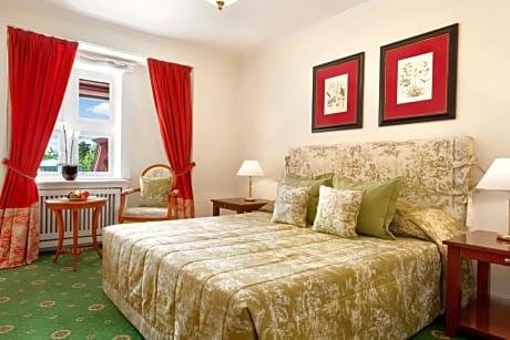 Classic Single, Smaller Guest room, 1 Double, Garden view