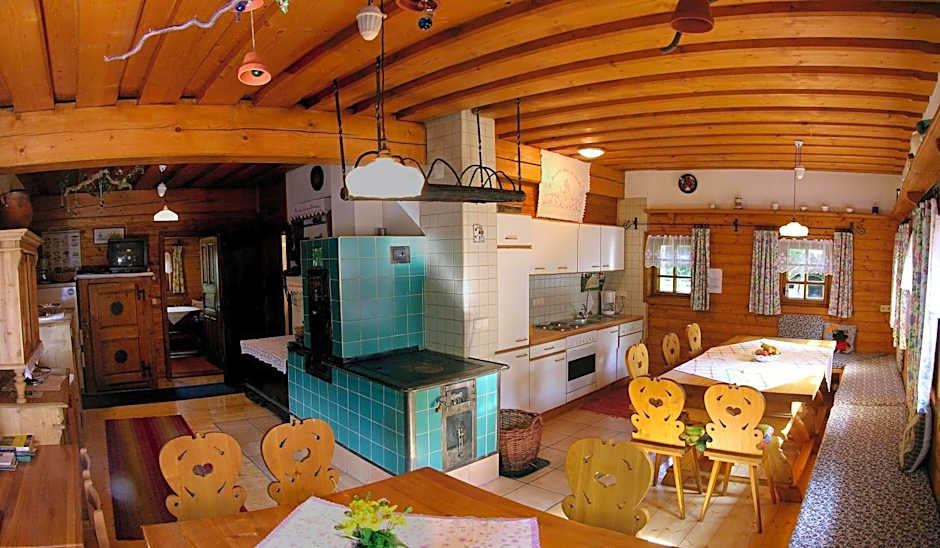 Ferienhaus Bettina Rassis Feriendorf Donnersbachwald