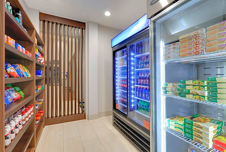 Holiday Inn Express & Suites Dallas NW HWY - Love Field By IHG